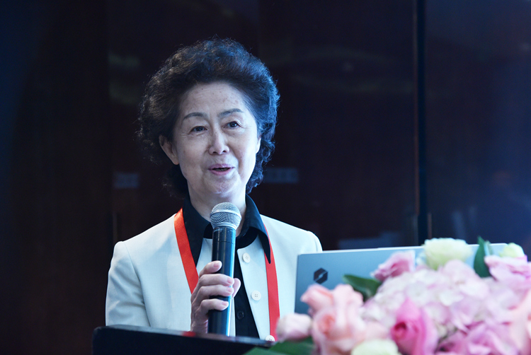 1全国罕见病学术团体主委联席会议秘书长、教授王琳.JPG